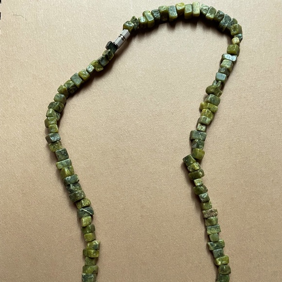 Jade Necklace Square Beads - Picture 4 of 7